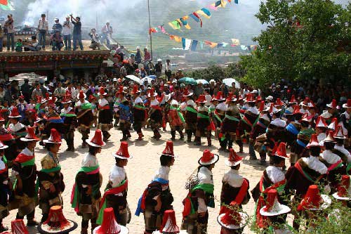 藏族舞龙活动